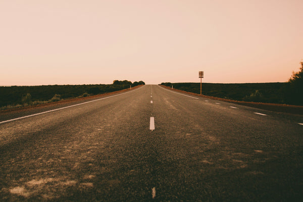 Picture of an open road 